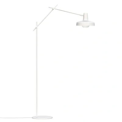Image of GRUPA Arigato floor lamp, three piece arm, white