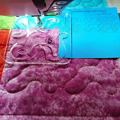 Image of Meander Template for Quilting fits Inside FMQ Grip 5