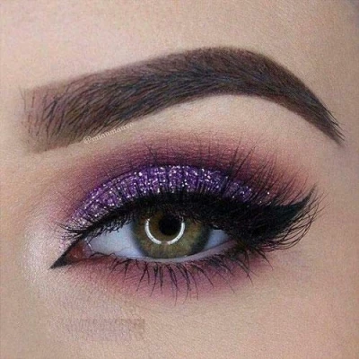 Image of AQUAPURITY PHOERA GLITTER EYESHADOW PRESSED PIGMENT SHIMMER METALLIC EYE SHADOW FACE BODY PALETTE SPARKLY MAKEUP (106 VIOLET)