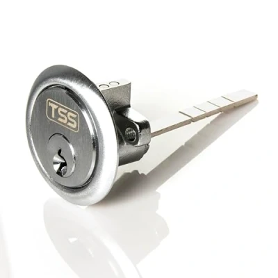 Image of TSS Replacement Locking Rim Cylinder Lock, Supplied with 3 Keys. Lock Barrel and Keys Set for Nightlatch Lock/Rim Locks. (Satin Chrome)