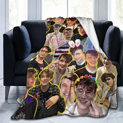 Image of Blanket Wilbur Soot Soft and Comfortable Wool Fleece Throw Blankets for Sofa Office car Camping Yoga Travel Home Decoration Cozy Plush Beach Gift