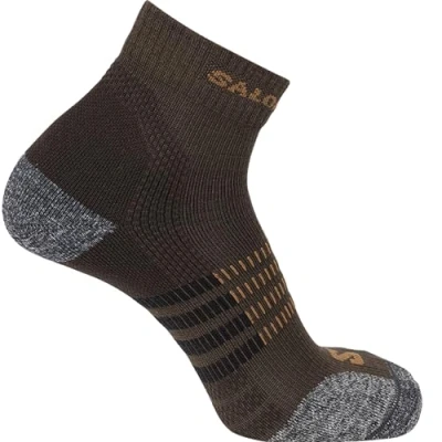Image of Salomon Elevation Quarter Unisex Socks, Trail Running, Hiking, Temperature Regulation, Cushioning, and Perfect Fit, Brown, 3.5 5