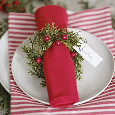 Image of Ginger Ray Christmas Foliage &amp; Berry Napkin Rings Pack of 6, 13cm