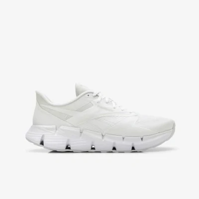 Image of Reebok Unisex Zig DYNAMICA 5 Sneaker, FTWWHT/FTWWHT/PURGRY, 4 UK