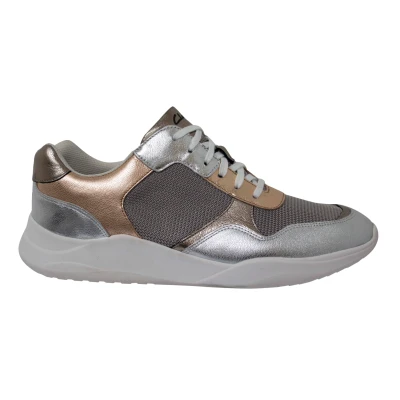 Image of Clarks Women&#039;s Sift Lace Low Top Sneakers, Yellow Rose Gold Gold, 3 UK