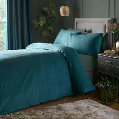 Image of Laurence Llewelyn Bowen Teal Velvet Duvet Cover Set King Bedding Size (230 x 220cm) 2 Pillowcases Soft Touch Designer Blue Luxury in