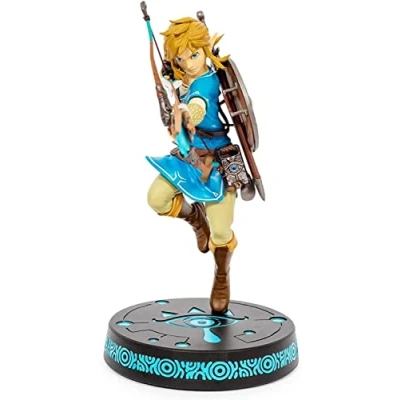 Image of Dark Horse Legend of Zelda: Breath the Wild Link Statue Standard