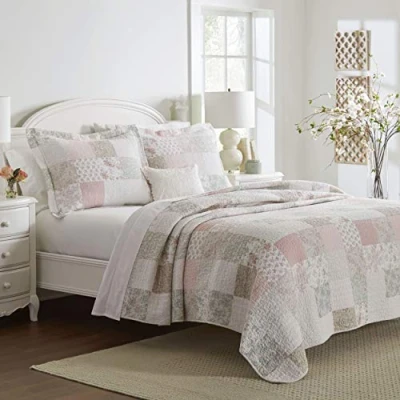 Image of Laura Ashley Home Quilt Set, Cotton Reversible Bedding with Matching Shams, Decor Ideal for All Seasons, Celina Patchwork Pink/Sage, King