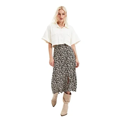 Image of Trendyol Women&#039;s Midi A line Regular fit Woven Skirt, Black, 40