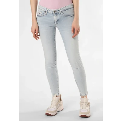 Image of Tommy Jeans Skinny Fit, Women&#039;s, Size: 33x34, Denim light