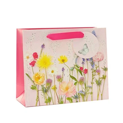 Image of UK Greetings Medium Gift Bag For Her/Friend Birthdays, Thank You, Congratulations or Other Gifts Floral Design