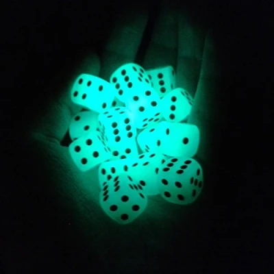 Image of SmartDealsPro 10 Pack D6 Six Sided Glow In the Dark Dice Die for DND, MTG, RPG, Tenzi, Farkle, Yahtzee, Bunco, Teaching Math, Table Board Game (14mm)