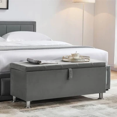 Image of Vida Designs Valencia Storage Ottoman, Fabric Chest with Lid, Seat, Stool, Window Bench, Chest, Toy Box, Pouffee, Footstool, Light Grey Velvet