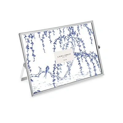 Image of Laura Ashley 5x7 Silver Flat Metal Picture Frame (Horizontal) with Pull Out Easel Stand, Made for Tabletop, Counterspace, Shelf and Desk (7x5, Silver)