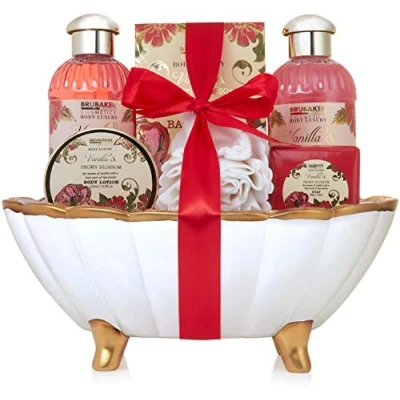 Image of BRUBAKER Peony Vanille Love Bath Set with Shell Shaped Ceramic Tub (7 Pcs.)