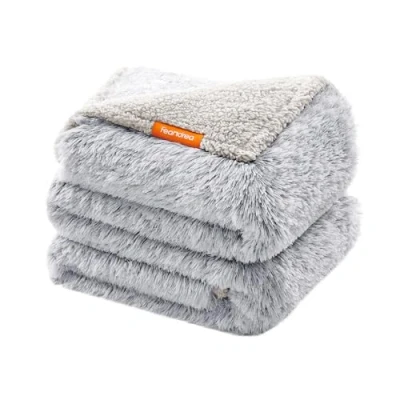 Image of Feandrea Waterproof Dog Blanket, Long Plush Pet Blanket for Large and Extra Dogs, Cats, 203 x 152 cm, XXL, Sherpa Fleece, Double Sided Reversible Sofa Cover Protector, Grey Ombré PPB008G01