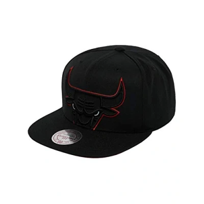 Image of Mitchell &amp; Ness Men Caps/Snapback Cap Raised Perimeter Chicago Bulls Black Adjustable