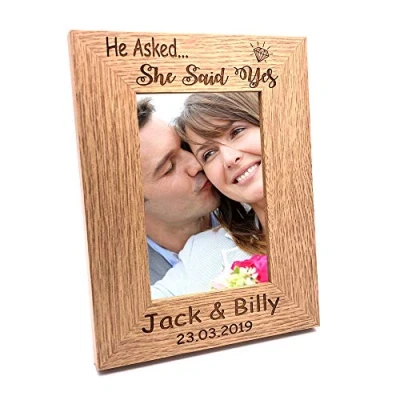 Image of ukgiftstoreonline Personalised Engagement Gift Memories Portrait Photo Frame (4 x 6 Inch)