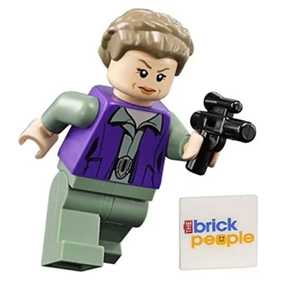 Image of LEGO Star Wars: General Princess Leia Minifigure with Blaster (75140)