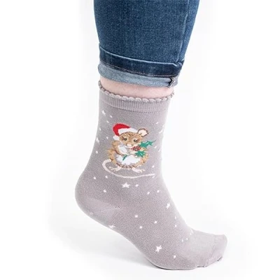 Image of Wrendale Designs Sprouts&#039; socks