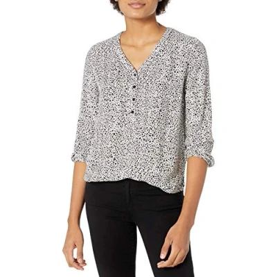 Image of Amazon Essentials Women&#039;s 3/4 Sleeve Button Popover Shirt, Mini Leopard, M