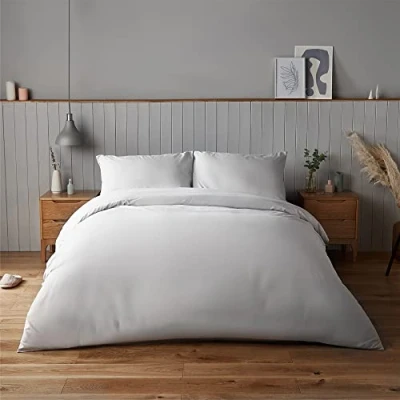 Image of Silentnight Supersoft Collection White Duvet Cover Set. Snuggly Easy Care Quilt Bedding Set Double (200cm x 200cm) + 2 Matching Pillowcase