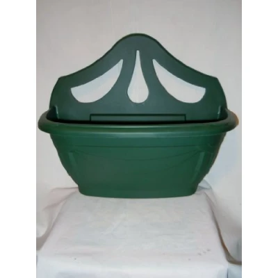 Image of 42cm venetian wall planter. green.