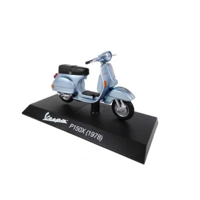 Image of OPO 10 Collectible miniature scooter 1/18 compatible with Vespa P150X (1978) VES112