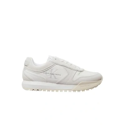 Image of Calvin Klein Jeans Toothy Runner Irregular Lines Trainers, Women&#039;s, Size: 3.5, Bright white/creamy white Leather