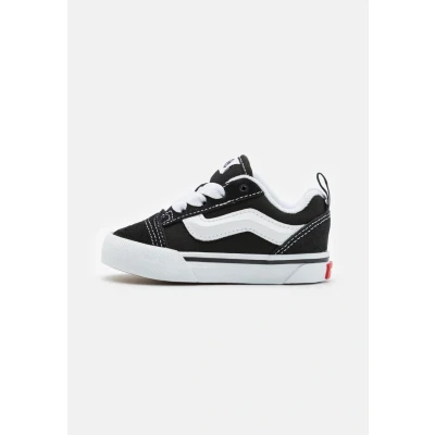 Image of Vans KNU Skool Unisex Trainers for kids, Size: 3.5, Black/true white Leather and textile