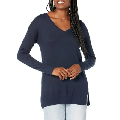 Image of Amazon Essentials Women&#039;s Lightweight Long Sleeved V Neck Tunic Sweater (Available in Plus Size), Navy, XL