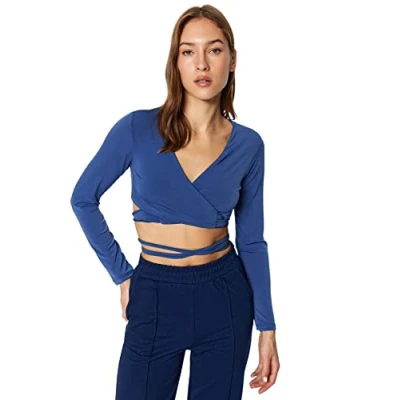 Image of Trendyol Women Loungewear Slim Basic V Neck Knit Blouse Blau