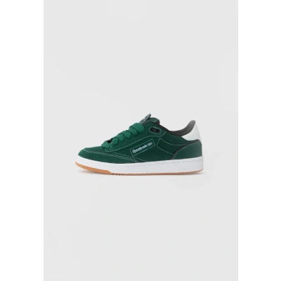 Image of Reebok Classic CLUB BULC Unisex Trainers, Size: 6.5, Darkgreen/black/white Leather/synthetics