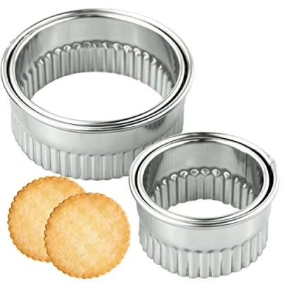 Image of Cookie Cutters, Set of 4 Round Biscuit Cutter Stainless Steel Pastry Moulds for Kids, Baking Cutters Dough, Pastry, Donut, Fondant, Fruit, Vegetable, DIY Cake Decoration