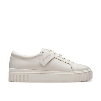 Image of Clarks Women&#039;s Mayhill Walk Sneaker, Off White Lea, 5.5 UK