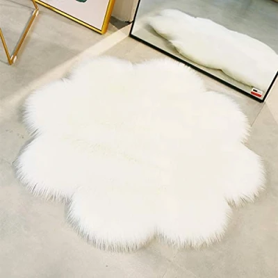 Image of QINGLOU Faux Fur Sheepskin Style Rug Fleece Chair Cover Seat Pad Soft Fluffy Shaggy Area Rugs For Living Room Bedroom Sofa Floor (White, 90 x 90cm)