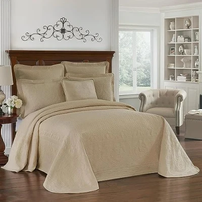 Image of Historic Charleston Bedspreads Coverlet King Charles Collection 120&quot; x 114&quot; Size 100% Cotton Oversized Matelasse Bed Spread, King/Cal King, Birch