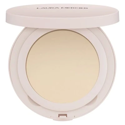 Image of Laura Mercier Ultra Blur Pressed Setting Powder Translucent