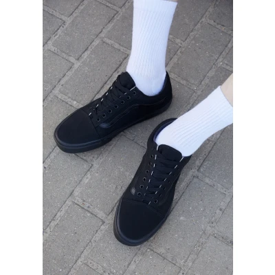 Image of Vans Old Skool Leather, Unisex Adults&#039; Low Top Trainers, Black/Black, 4.5 UK