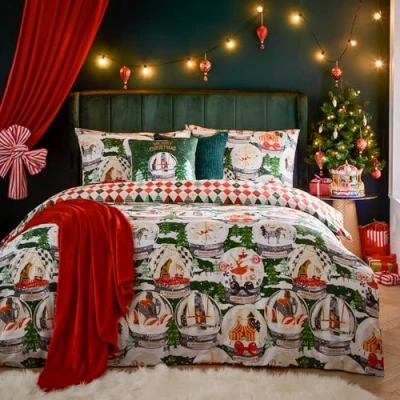 Image of furn. Showtime Festive Duvet Cover Set, Pine