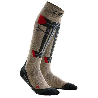 Image of CEP Womens Obstacle Compression Run Socks, Gold Size 4 (IV)