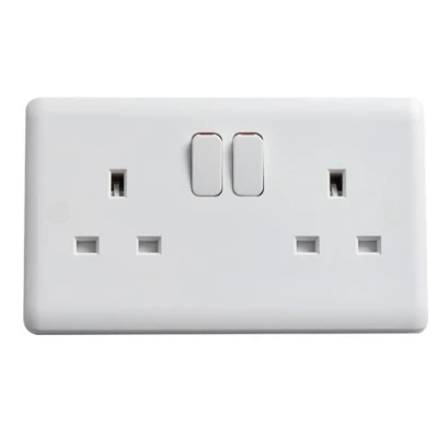 Image of Deta Vimark Curve 13 A 2 Gang DP Switched Socket White VC1209SDP