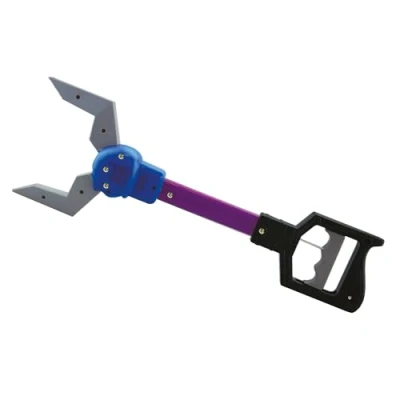 Image of Pincher Pals Robot from Deluxebase. Jumbo Sized Hand Grabber Toy for Kids. Fun claw toys that make fantastic futuristic gifts!