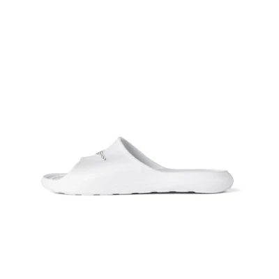 Image of Nike Sportswear Victori ONE Shower Slide Pool slides, Men&#039;s, Size: 11, White/black Synthetics