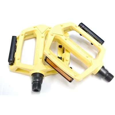 Image of Yellow Wellgo Metal BMX / ATB FIXIE Platform Pedals 9/16 (3 piece crank)