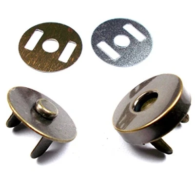 Image of Metal Magnetic Clasps Bag Fasteners 18mm Pack of 2 (Brass)