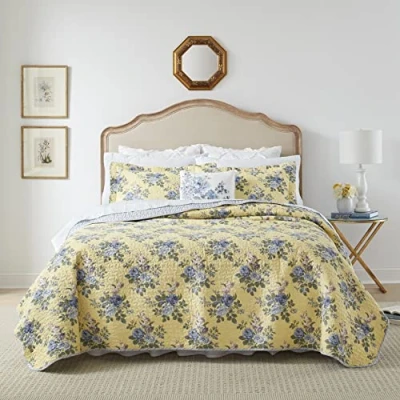 Image of Laura Ashley Home Linley Collection Quilt Set 100% Cotton, Reversible, Lightweight &amp; Breathable Bedding, Pre Washed for Added Softness, Twin, Pale Yellow