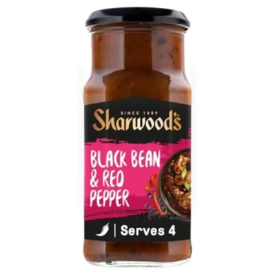 Image of Sharwood&#039;s Black Bean &amp; Sweet Red Pepper Chinese Cooking Sauce, 425 g Jar (Pack of 1)