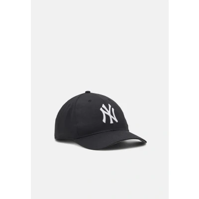 Image of &#039;47 NEW YORK Yankees Raised Basic Unisex Cap, Size: One Size, Black