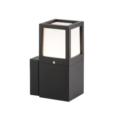 Image of KnightsBridge 230V IP54 E27 Outdoor Wall Light